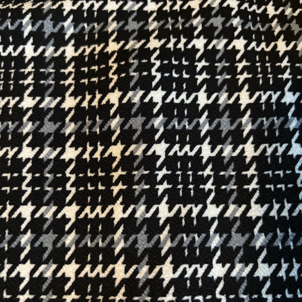 LuLaRoe Amelia Black and White Houndstooth Dress S - Picture 3 of 7